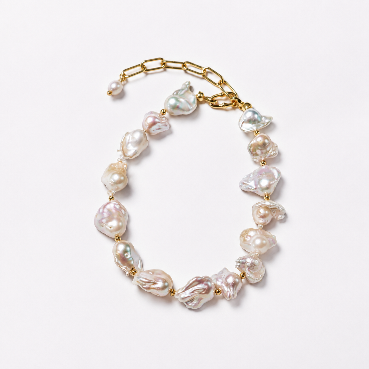 Saint-Tropez Pearl Necklace