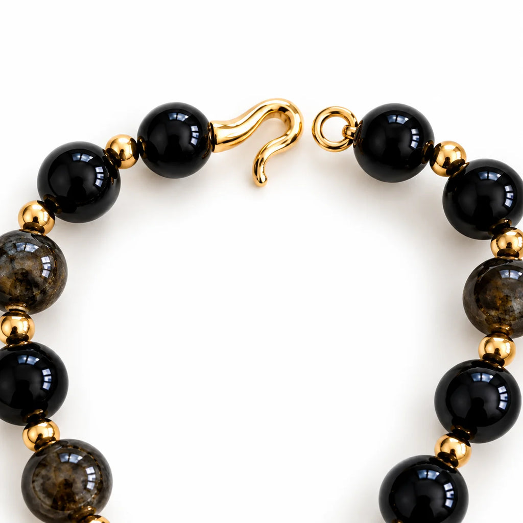OBSIDIAN ELEGANCE NECKLACE