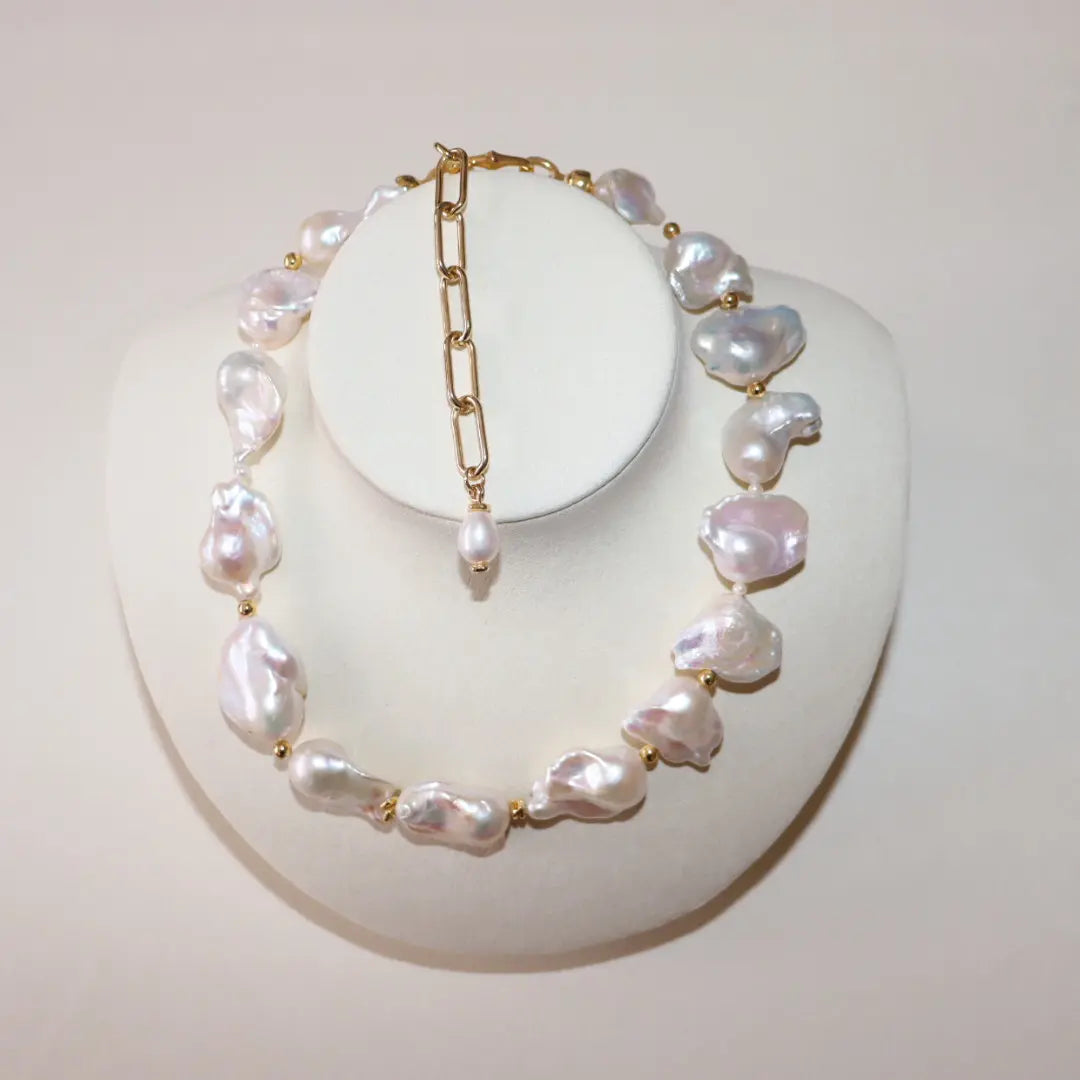 Saint-Tropez Pearl Necklace