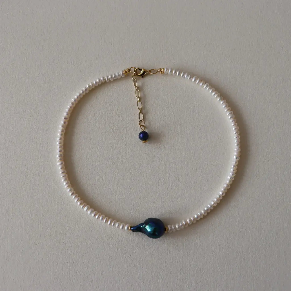 Midnight Pearl Necklace